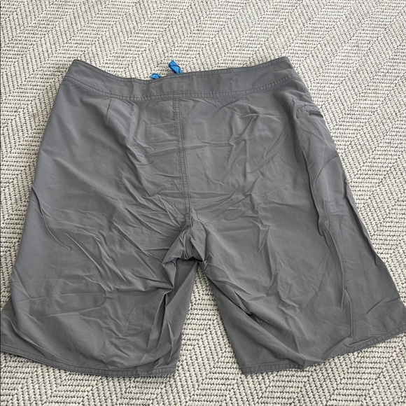 Patagonia Men's Swim Shorts in Gray with Blue Accents (flawed) - Picture 5 of 7